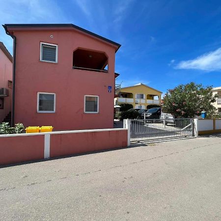 Apartment ˝Soleil˝ Вир Екстериор снимка