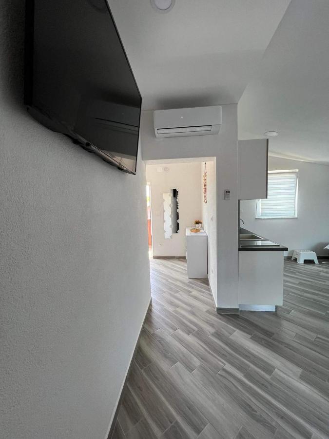 Apartment ˝Soleil˝ Вир Екстериор снимка