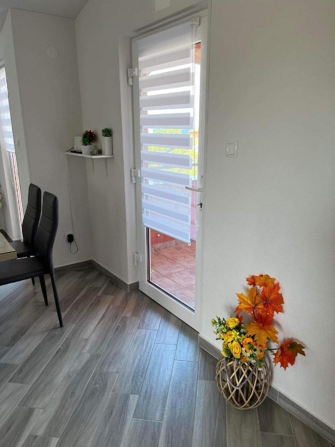 Apartment ˝Soleil˝ Вир Екстериор снимка