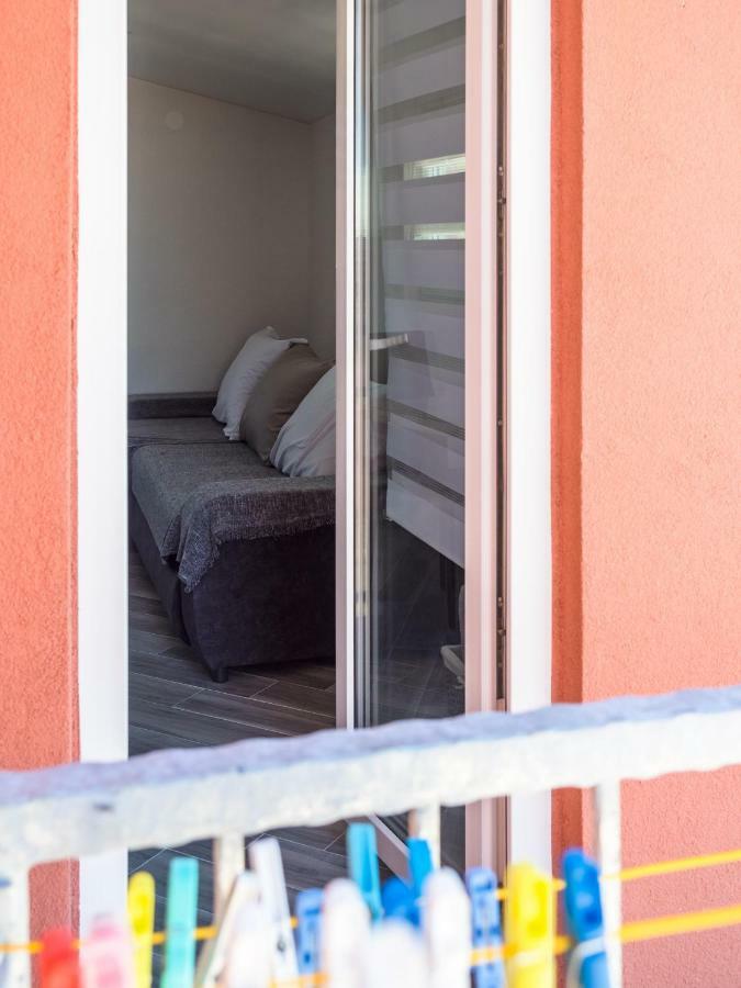 Apartment ˝Soleil˝ Вир Екстериор снимка