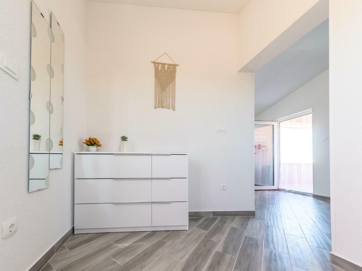 Apartment ˝Soleil˝ Вир Екстериор снимка